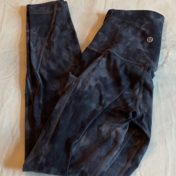 Lululemon double align size 0 - Picture 3 of 3